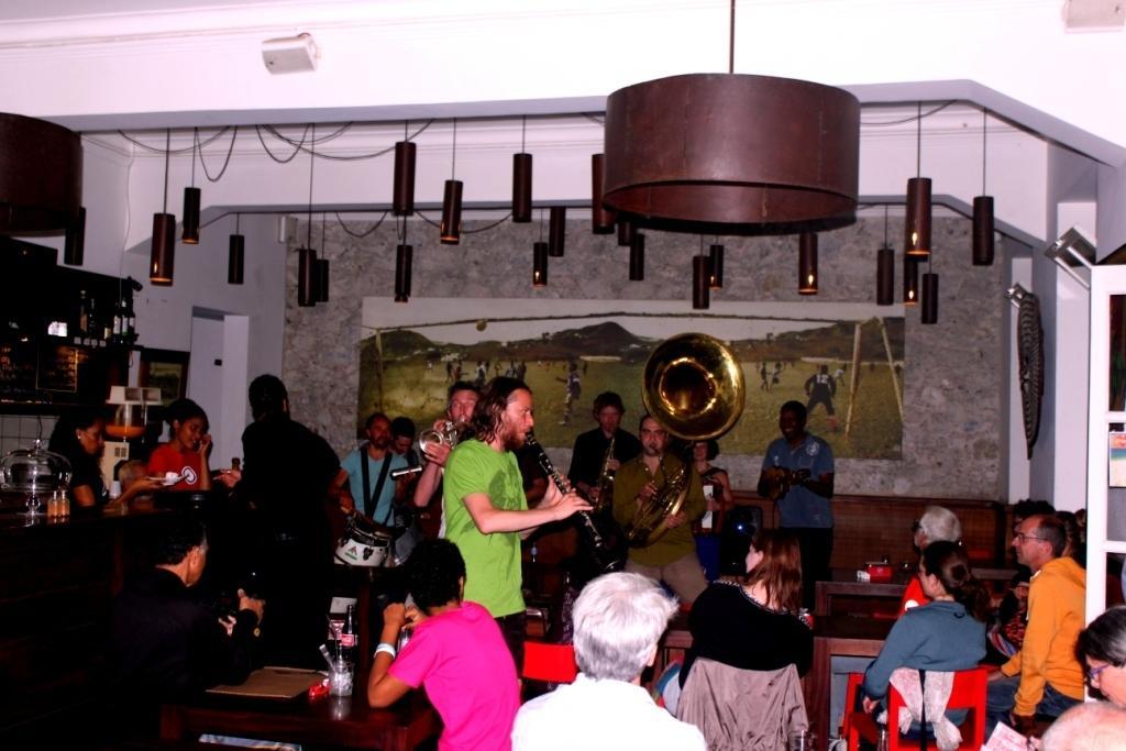 Hotel Casa Café Mindelo Extérieur photo